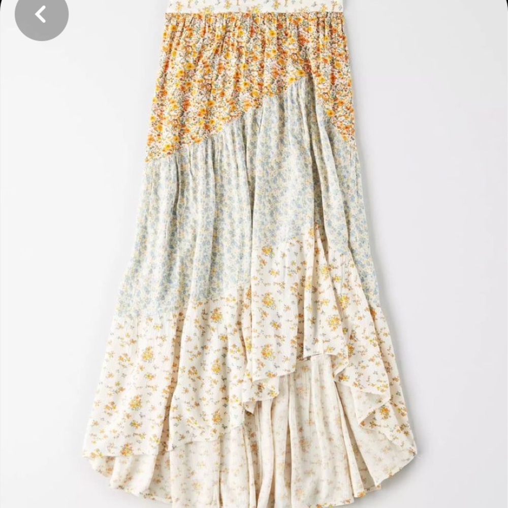 NWT American Eagle Printed Hi Low Midi Skirt
